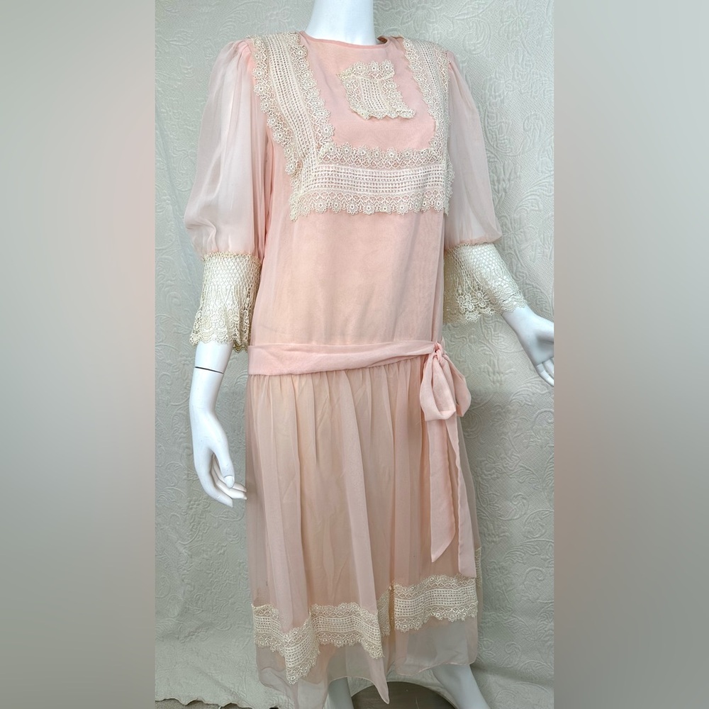 Vintage Jeri New York Drop Waist Peach & Lace Midi Dress